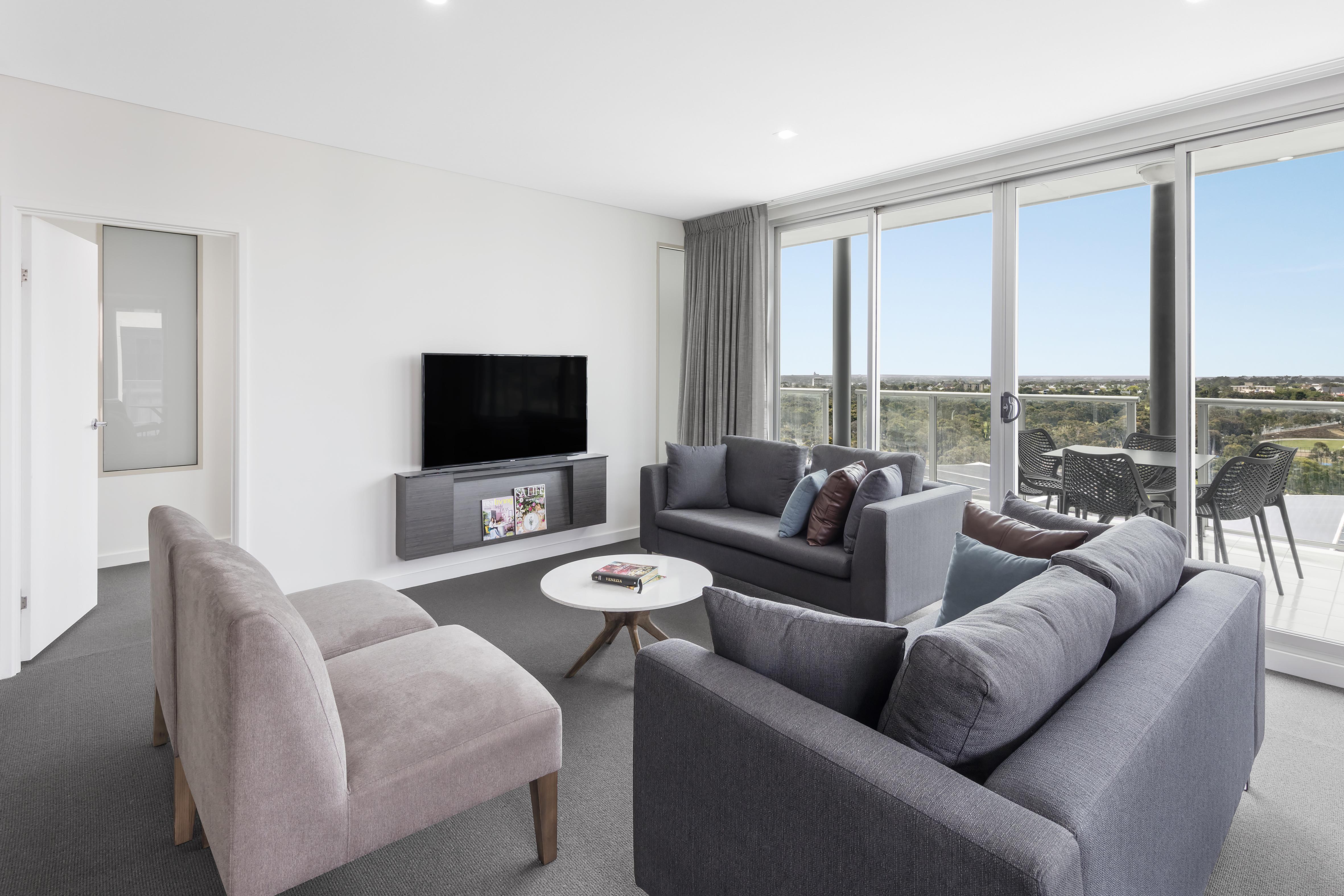Oaks Adelaide Embassy Suites 外观 照片