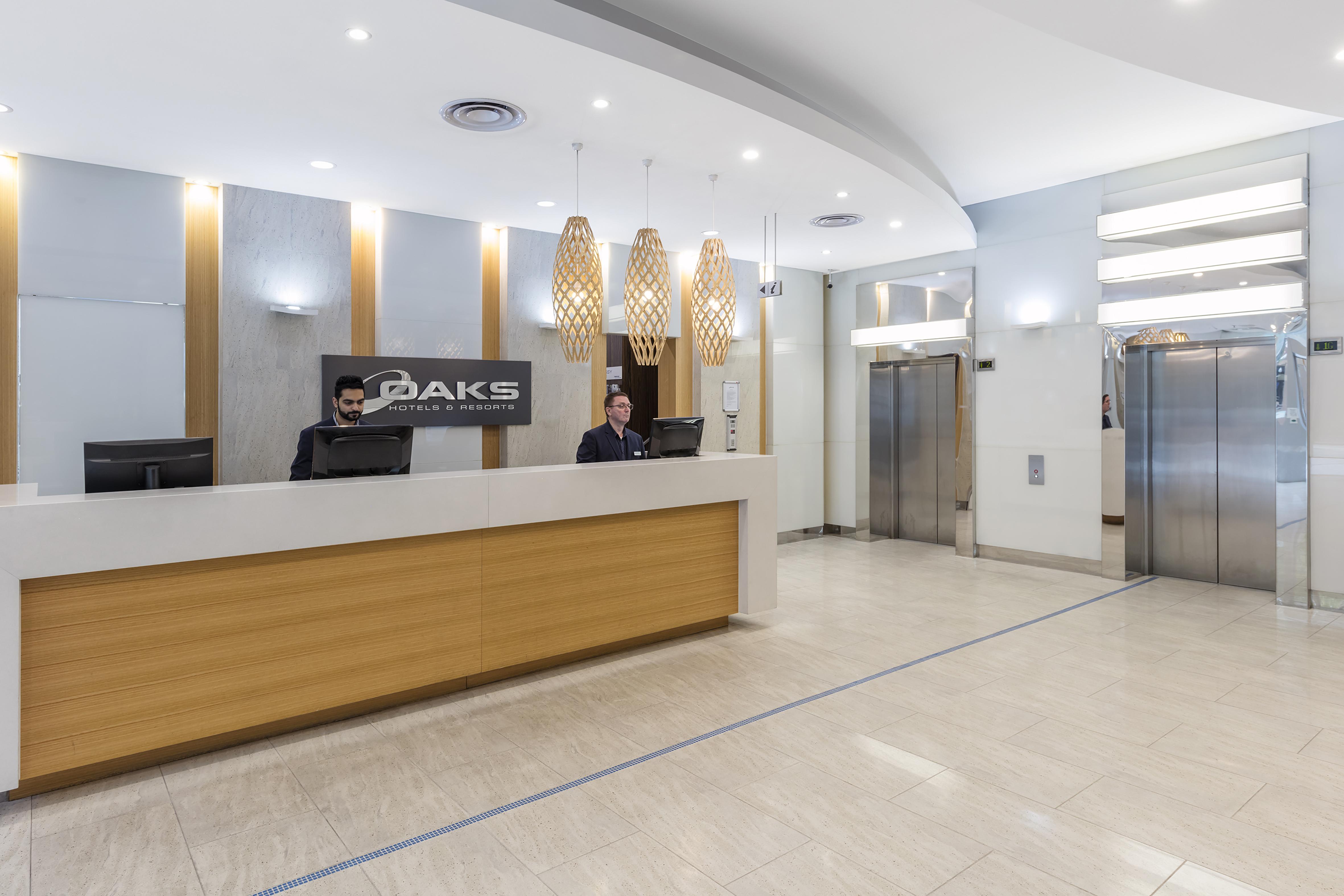 Oaks Adelaide Embassy Suites 外观 照片