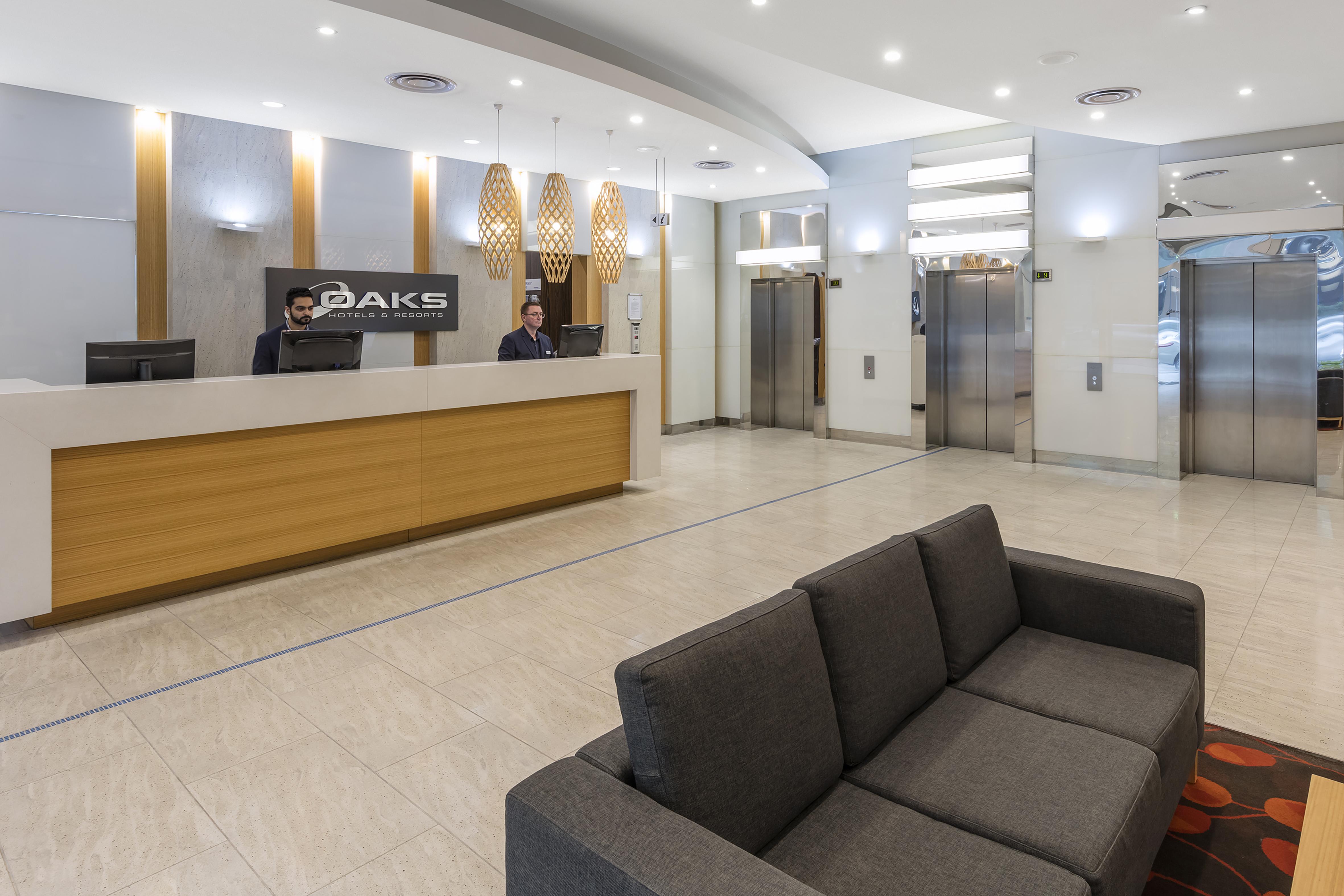 Oaks Adelaide Embassy Suites 外观 照片