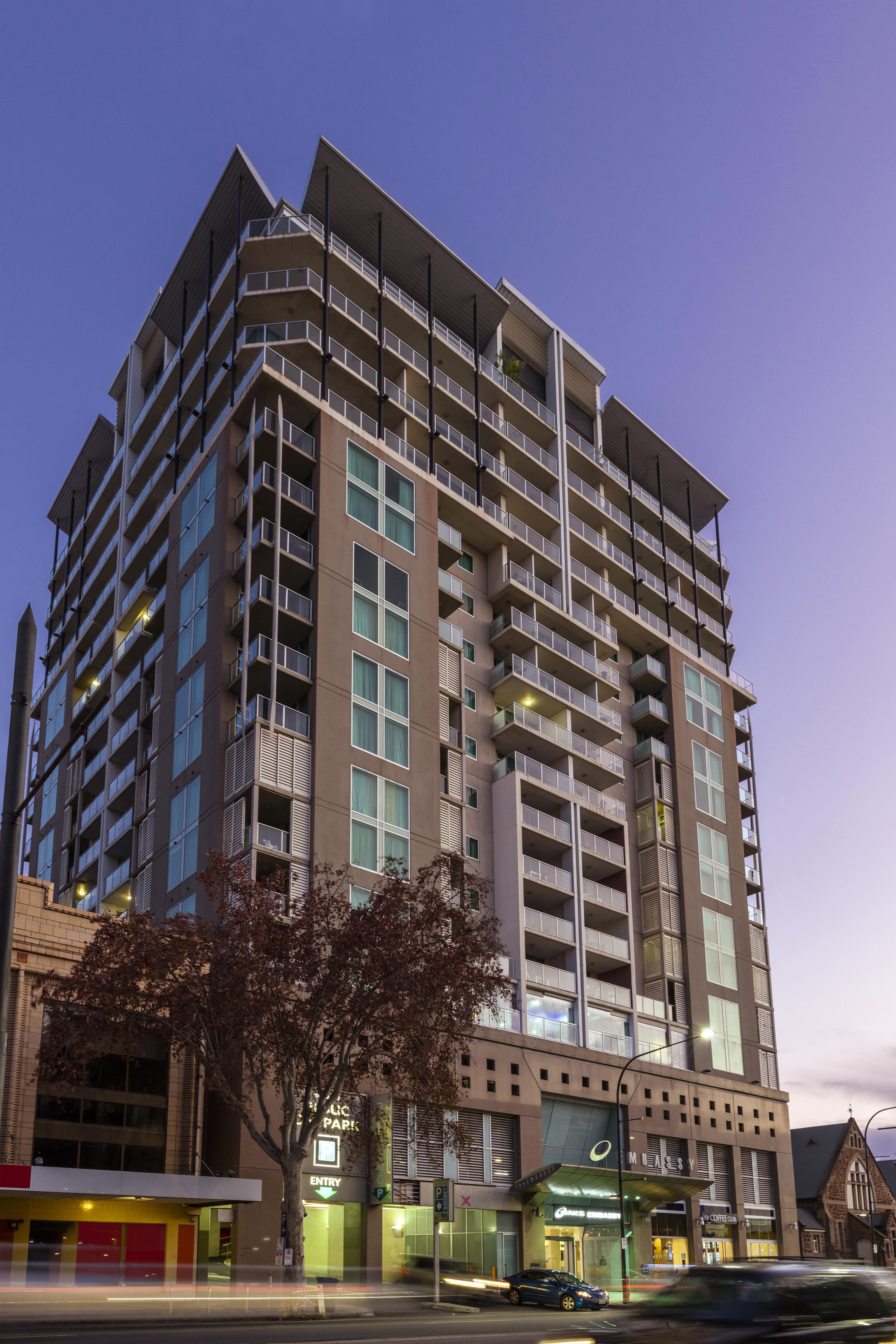 Oaks Adelaide Embassy Suites 外观 照片