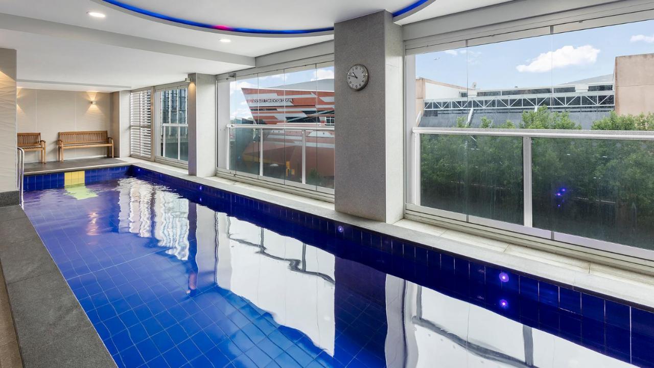 Oaks Adelaide Embassy Suites 外观 照片