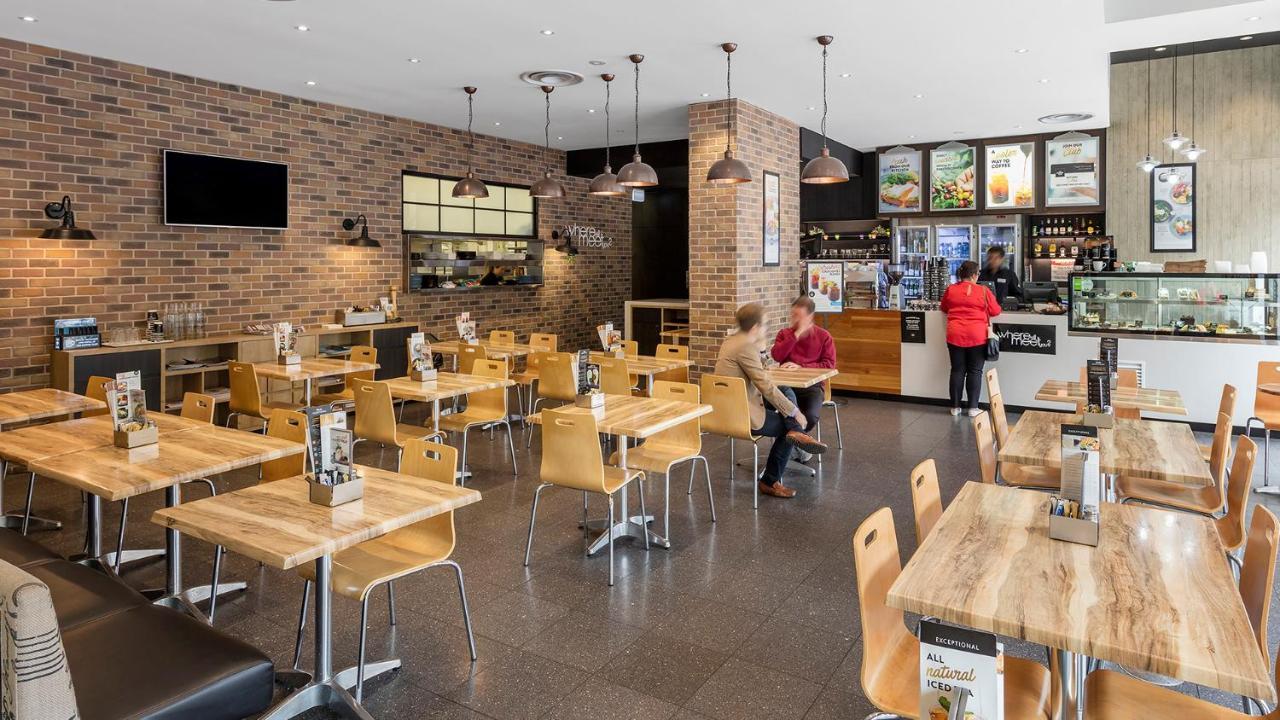 Oaks Adelaide Embassy Suites 外观 照片